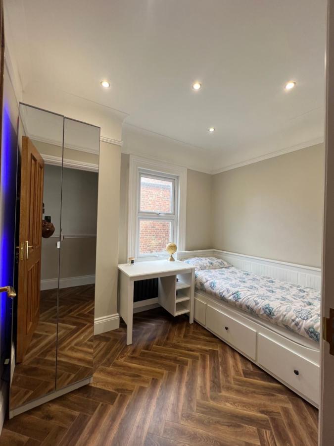 Luxe & Cozy Muswell Hill Beautifully Presented Free Parking * Londra